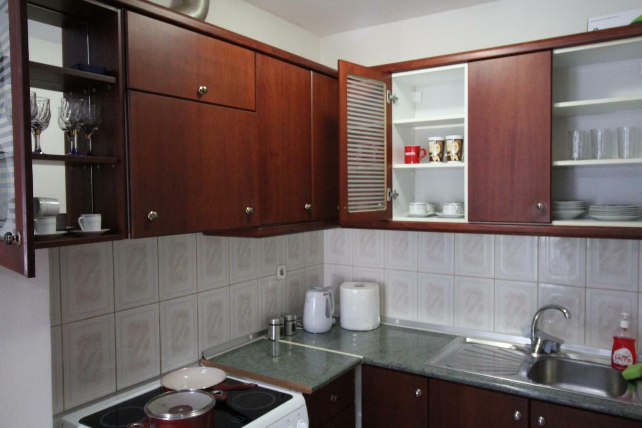 Dimitris Flat Apartment Néoi Epivátai Exterior foto